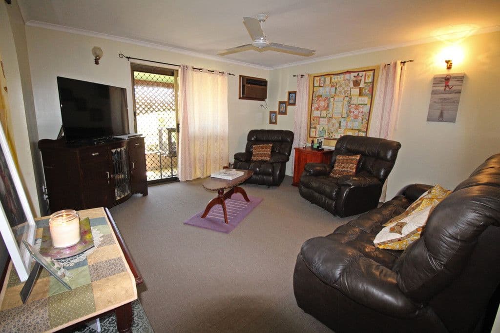12 Michael Avenue, Sarina QLD 4737, Sarina - Thumbnail 6