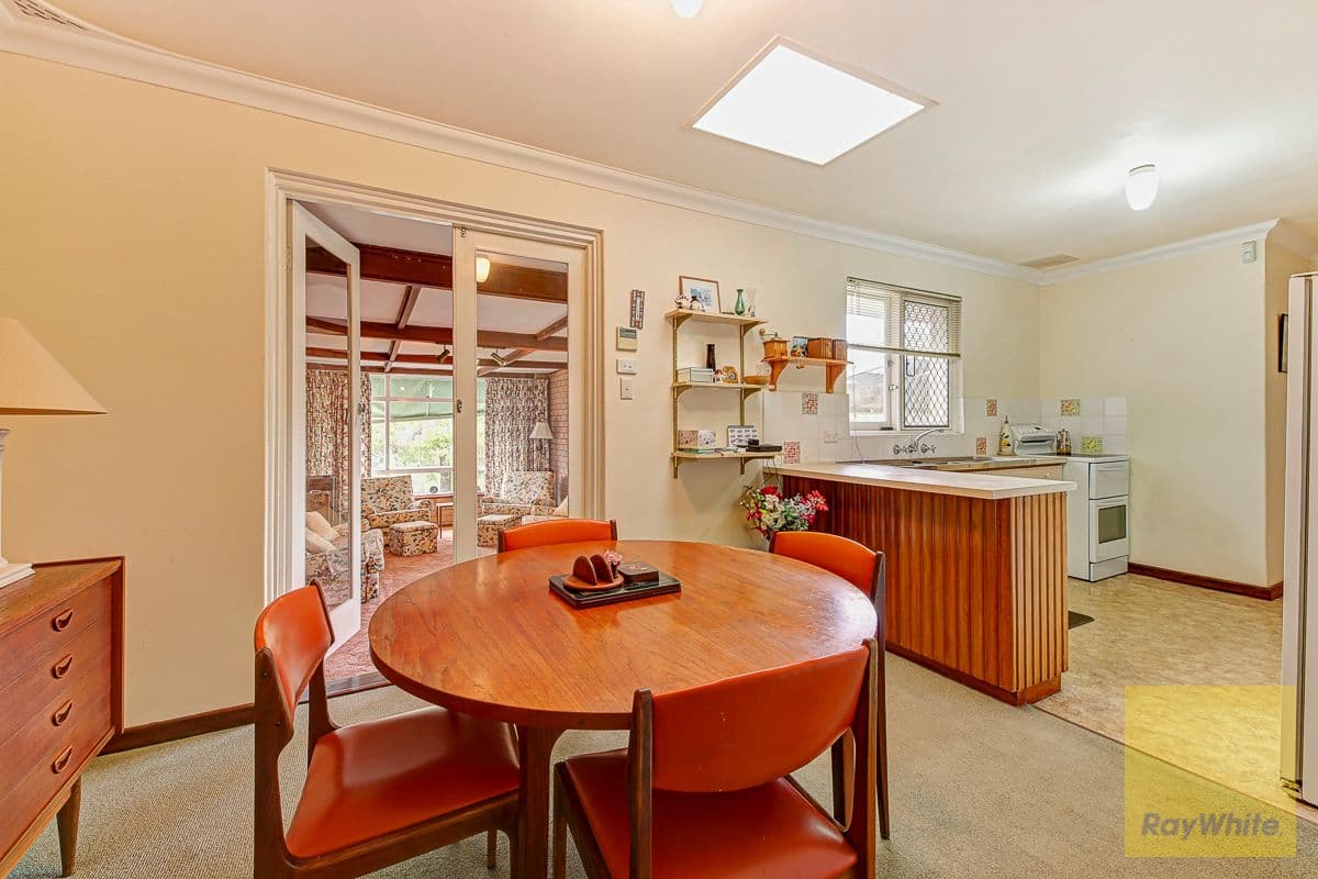 70 Gladys Road, Lesmurdie WA 6076, Lesmurdie - Thumbnail 6