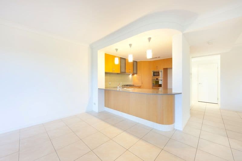 2097 1 The Vista Drive, CARRARA QLD 4211, Carrara - Thumbnail 3