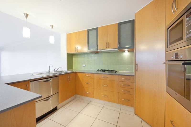 2097 1 The Vista Drive, CARRARA QLD 4211, Carrara - Thumbnail 4