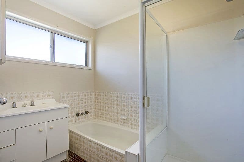 38 Avalon Street, OXLEY QLD 4075, Oxley - Thumbnail 4