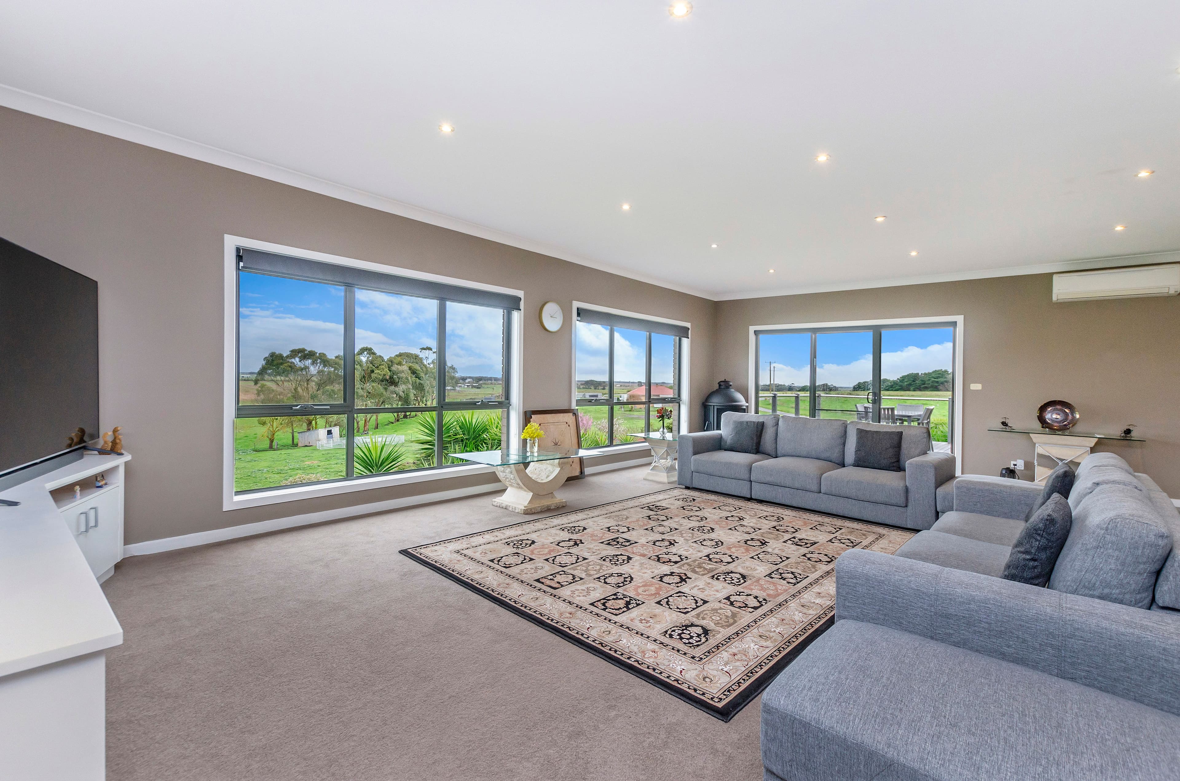 18 Waggs Lane, Mortlake VIC 3272, Mortlake - Thumbnail 3