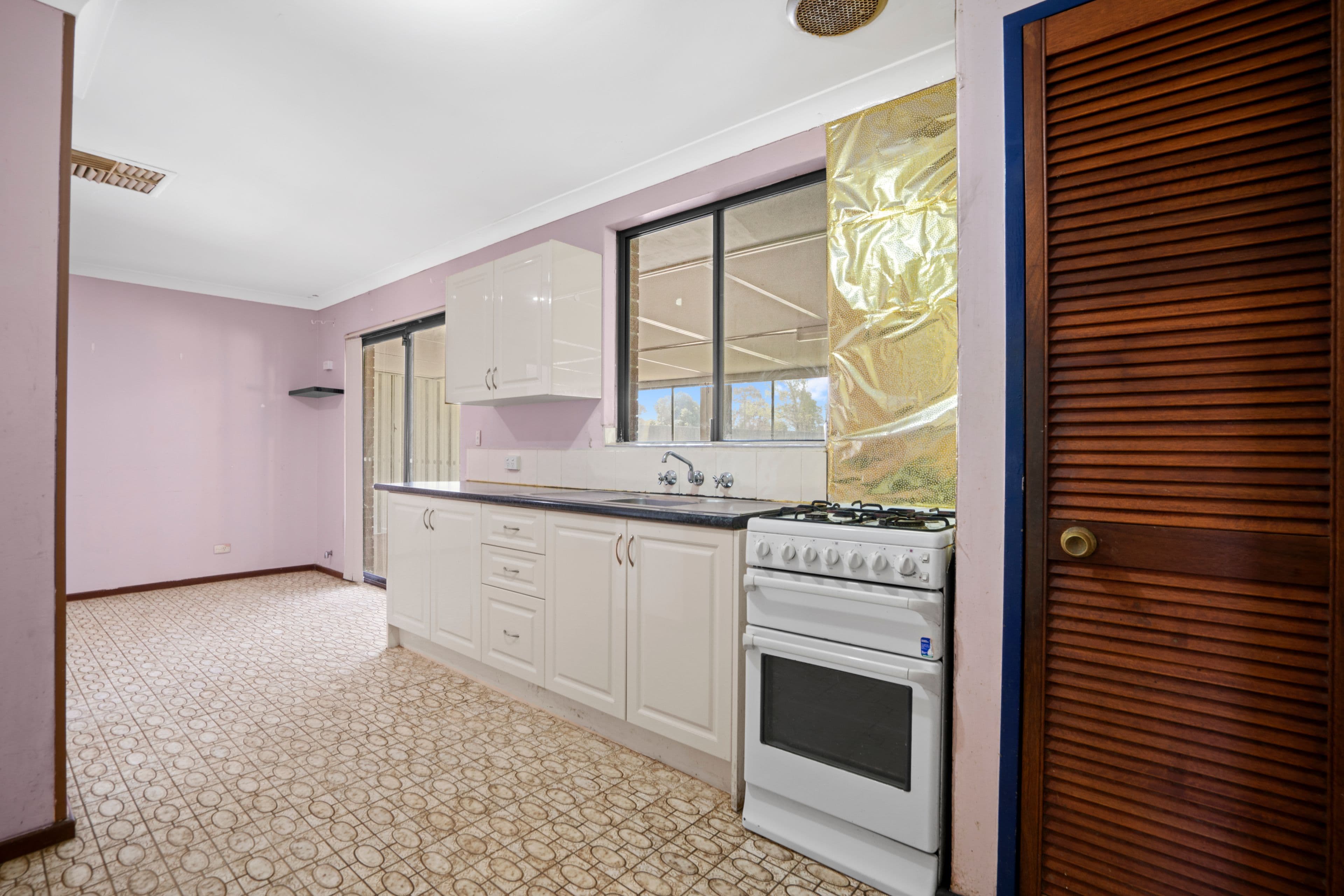 23 Sexty Street, Armadale WA 6112, Armadale - Thumbnail 2