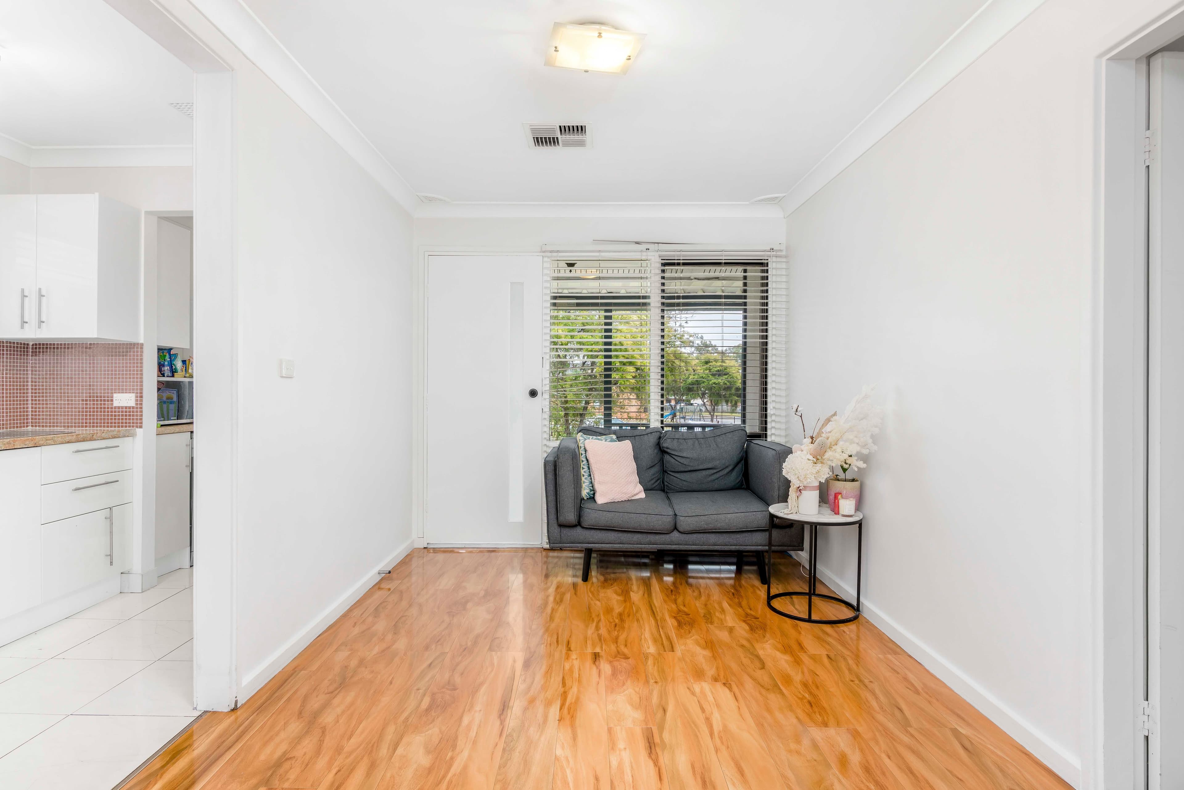 3 Eurabbie Place, Macquarie Fields NSW 2564, Macquarie Fields - Thumbnail 5