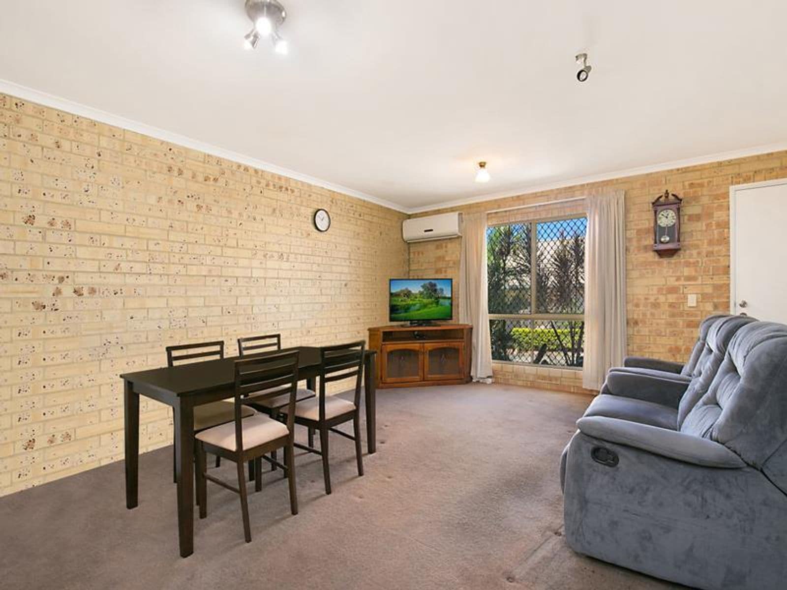2/133 Castile Crescent, Edens Landing QLD 4207, Edens Landing - Thumbnail 3
