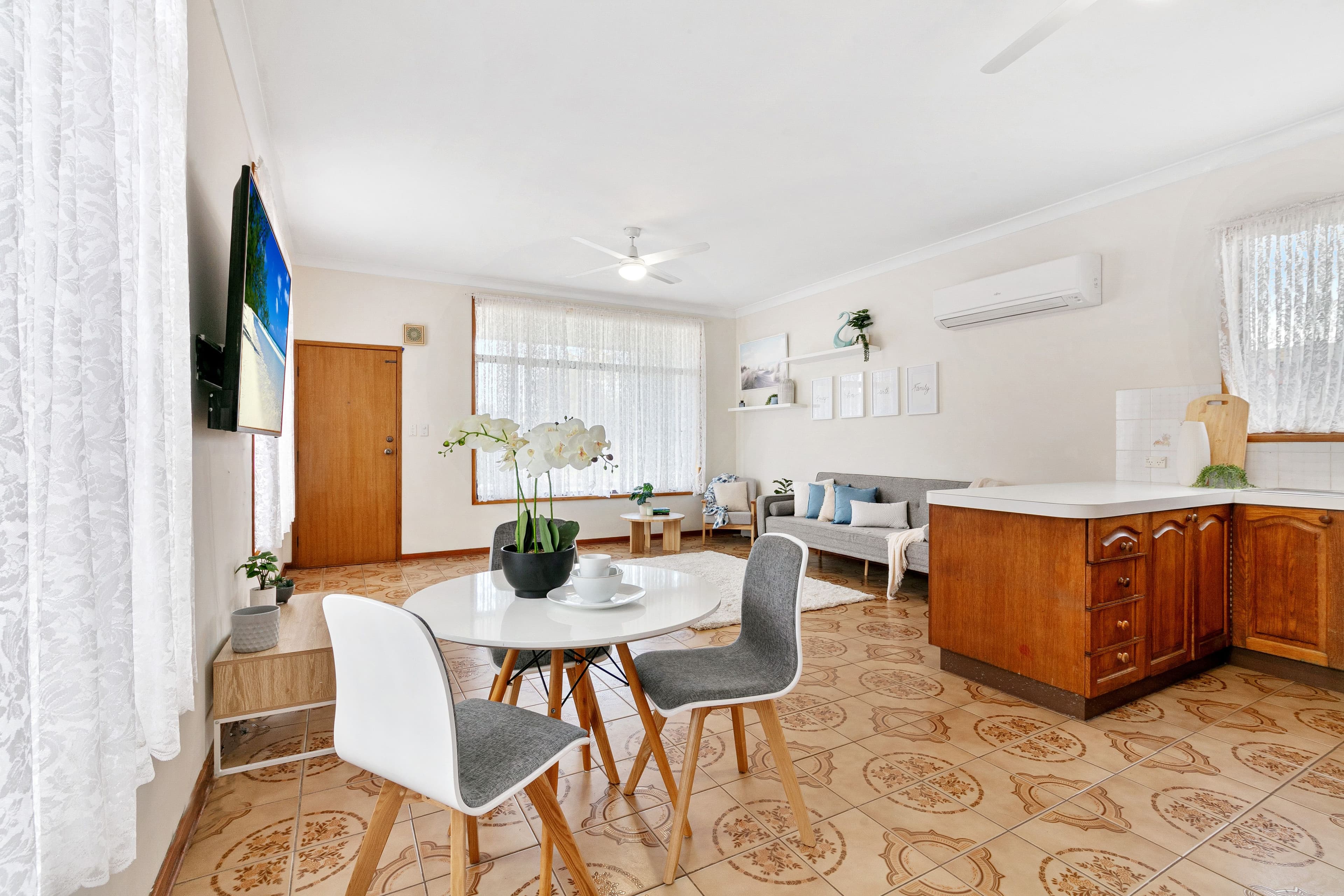 20 Iluka Avenue, San Remo NSW 2262, San Remo - Thumbnail 2