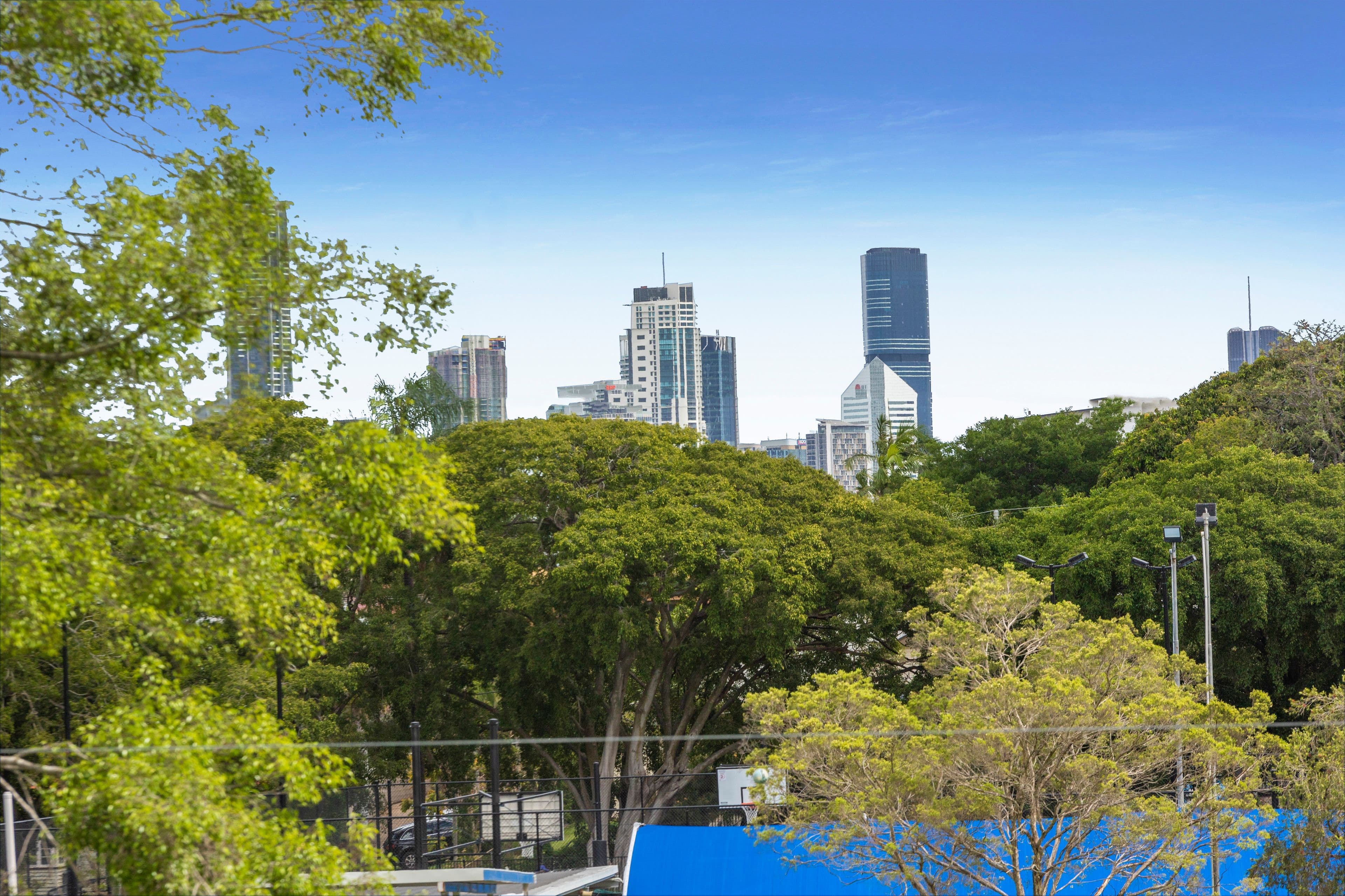 9 Harris Street, Windsor QLD 4030, Windsor - Thumbnail 2