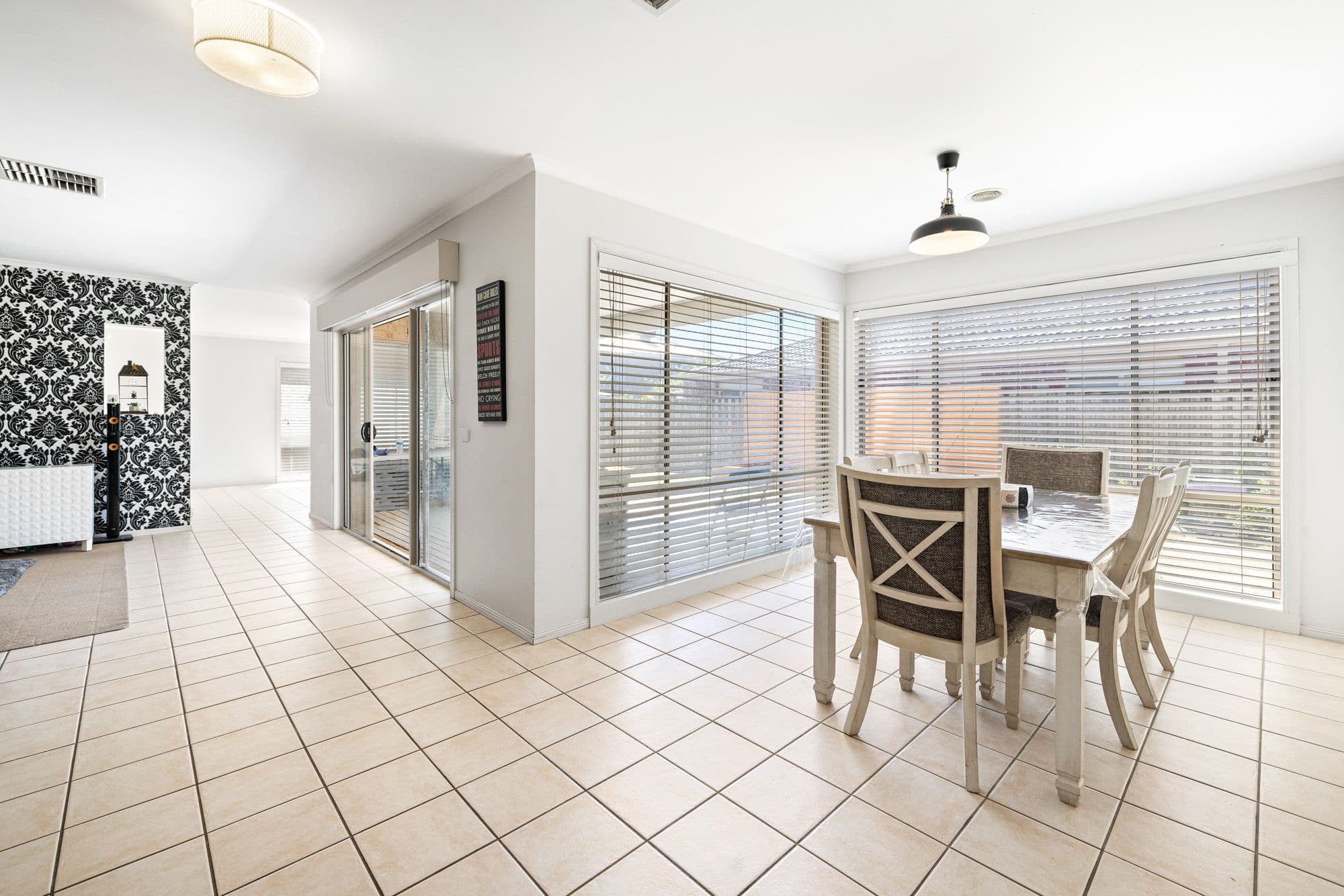 37 Rainbow Way, Tarneit VIC 3029, Tarneit - Thumbnail 4