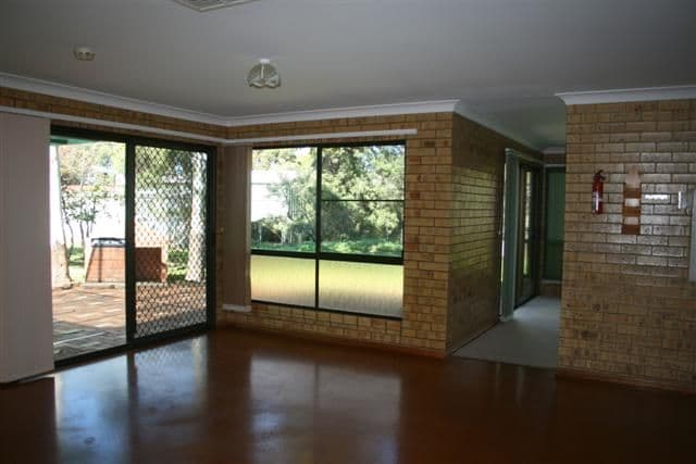 22 Edna Street, ROMA QLD 4455, Roma - Thumbnail 3