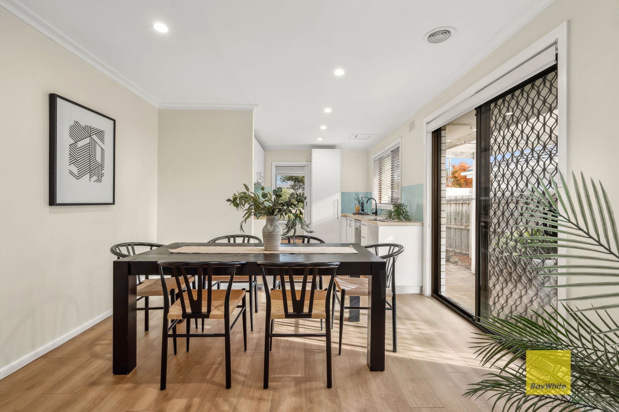 4 Madigan Court, Highton VIC 3216, Highton - Thumbnail 3