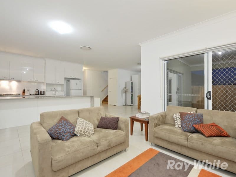 41 Deloraine Street, WAVELL HEIGHTS QLD 4012, Wavell Heights - Thumbnail 4