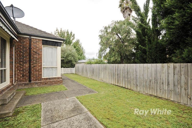 2 Newman Road, WANTIRNA SOUTH VIC 3152, Wantirna South - Thumbnail 8