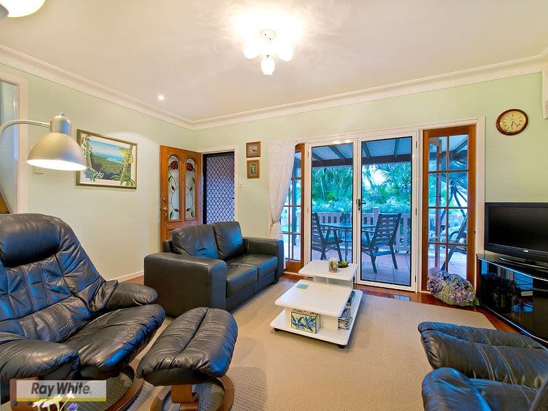 49 Michel Road, Scarborough QLD 4020, Scarborough - Thumbnail 3