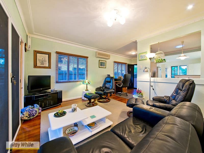 49 Michel Road, Scarborough QLD 4020, Scarborough - Thumbnail 4