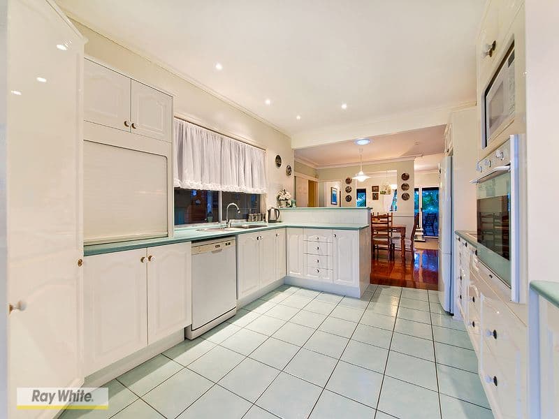 49 Michel Road, Scarborough QLD 4020, Scarborough - Thumbnail 7