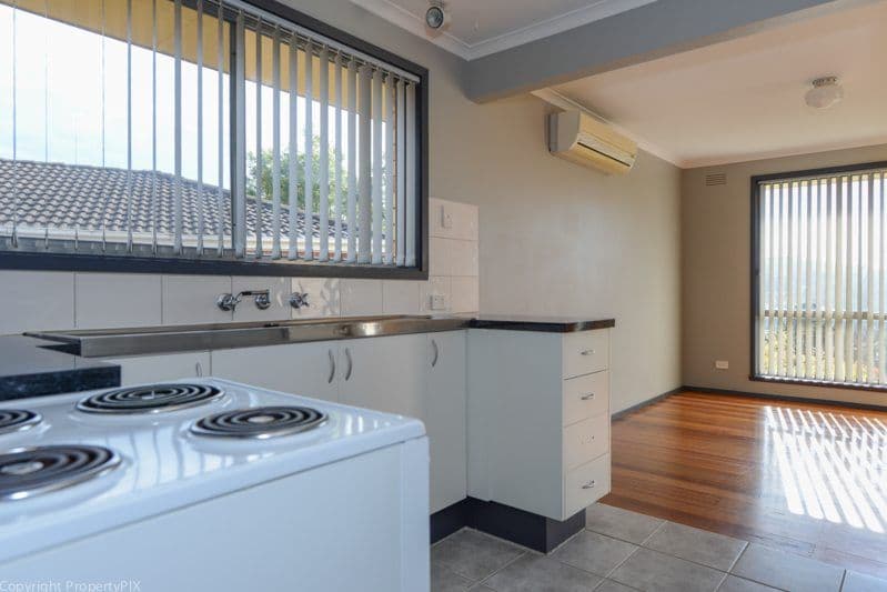 7 Cleburne Street, KINGSTON TAS 7050, Kingston - Thumbnail 4