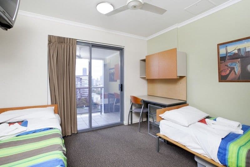 9 Castlebar Street, KANGAROO POINT QLD 4169, Kangaroo Point - Thumbnail 3