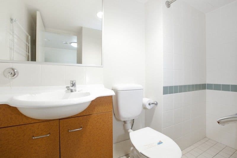 9 Castlebar Street, KANGAROO POINT QLD 4169, Kangaroo Point - Thumbnail 5