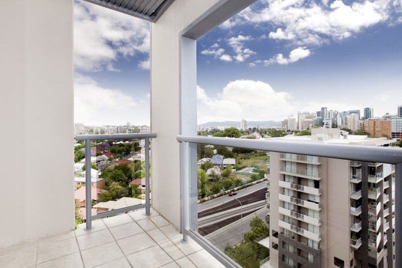 9 Castlebar Street, KANGAROO POINT QLD 4169, Kangaroo Point - Thumbnail 6