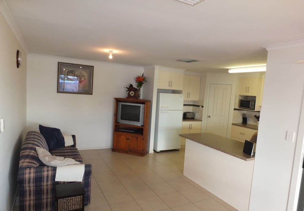 36 Lipson Road, KADINA SA 5554, Kadina - Thumbnail 4