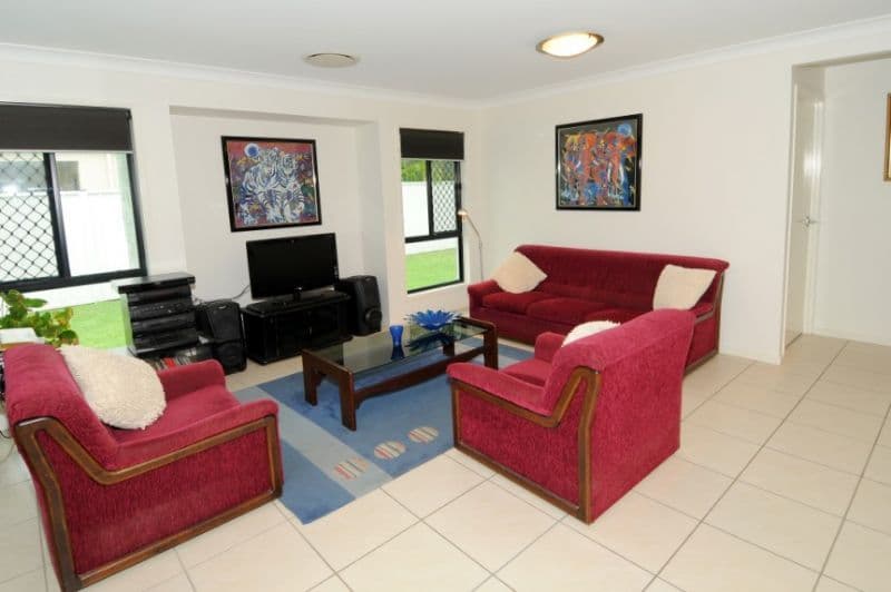 17 Cayman Place, KAWANA ISLAND QLD 4575, Kawana Island - Thumbnail 5