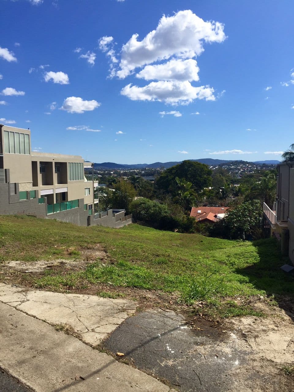22 Mikado Street, Hamilton QLD 4007, Hamilton - Thumbnail 2