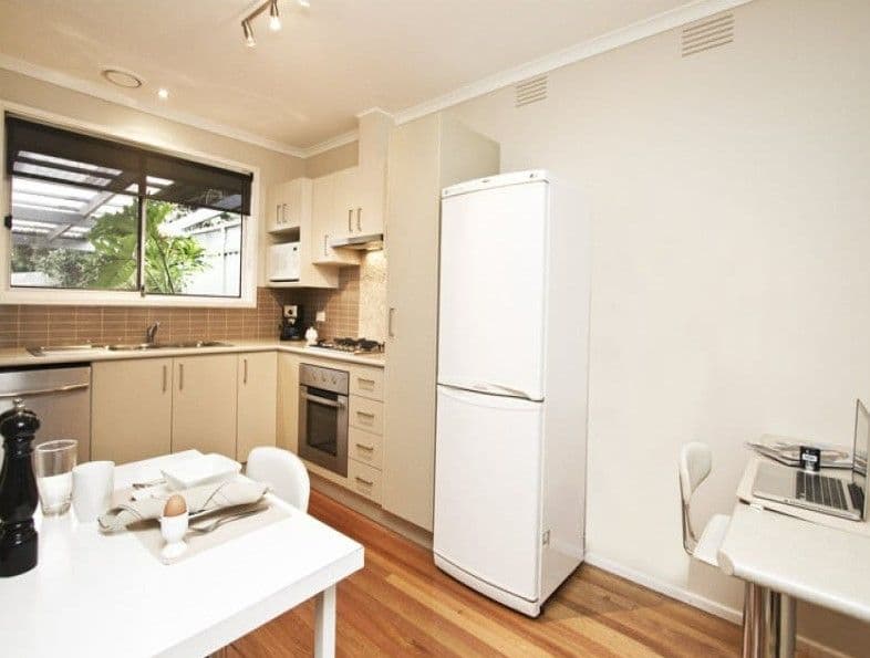 83 Nell Street, Greensborough VIC 3088, Greensborough - Thumbnail 2