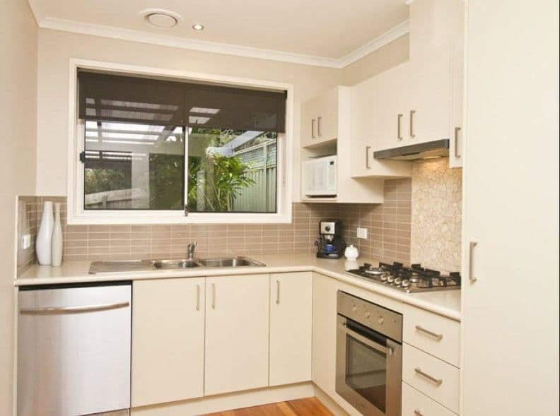 83 Nell Street, Greensborough VIC 3088, Greensborough - Thumbnail 3