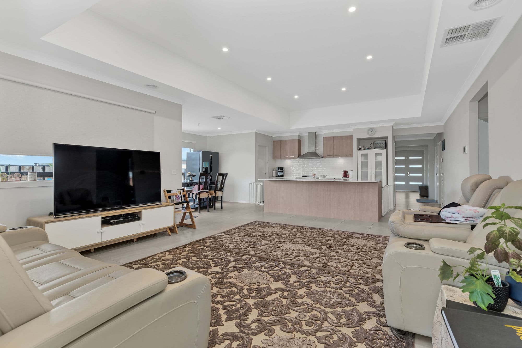 2 Stockyard Street, Truganina VIC 3029, Truganina - Thumbnail 5