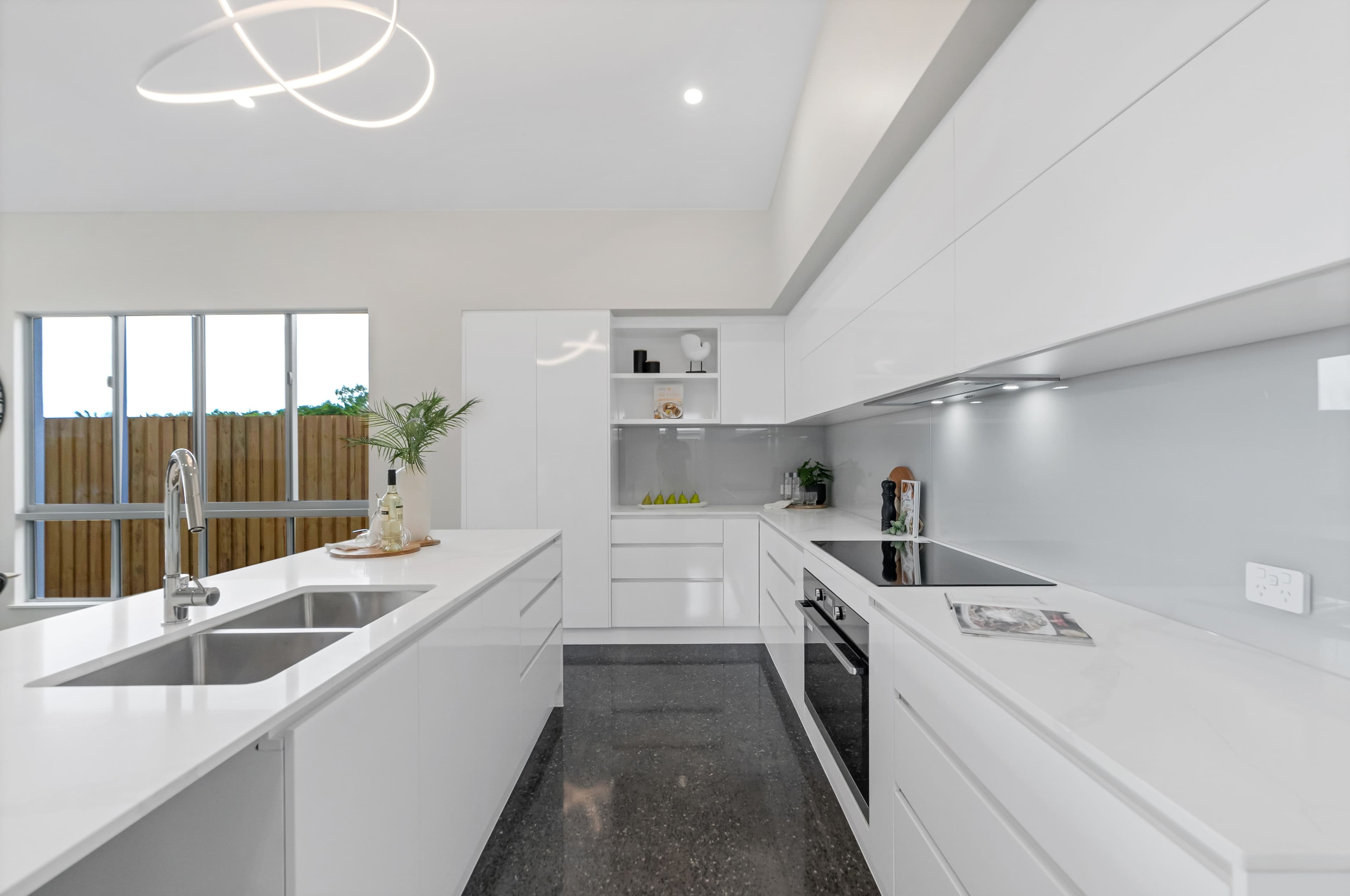 12 Sandbar Avenue, Kewarra Beach QLD 4879, Kewarra Beach - Thumbnail 4