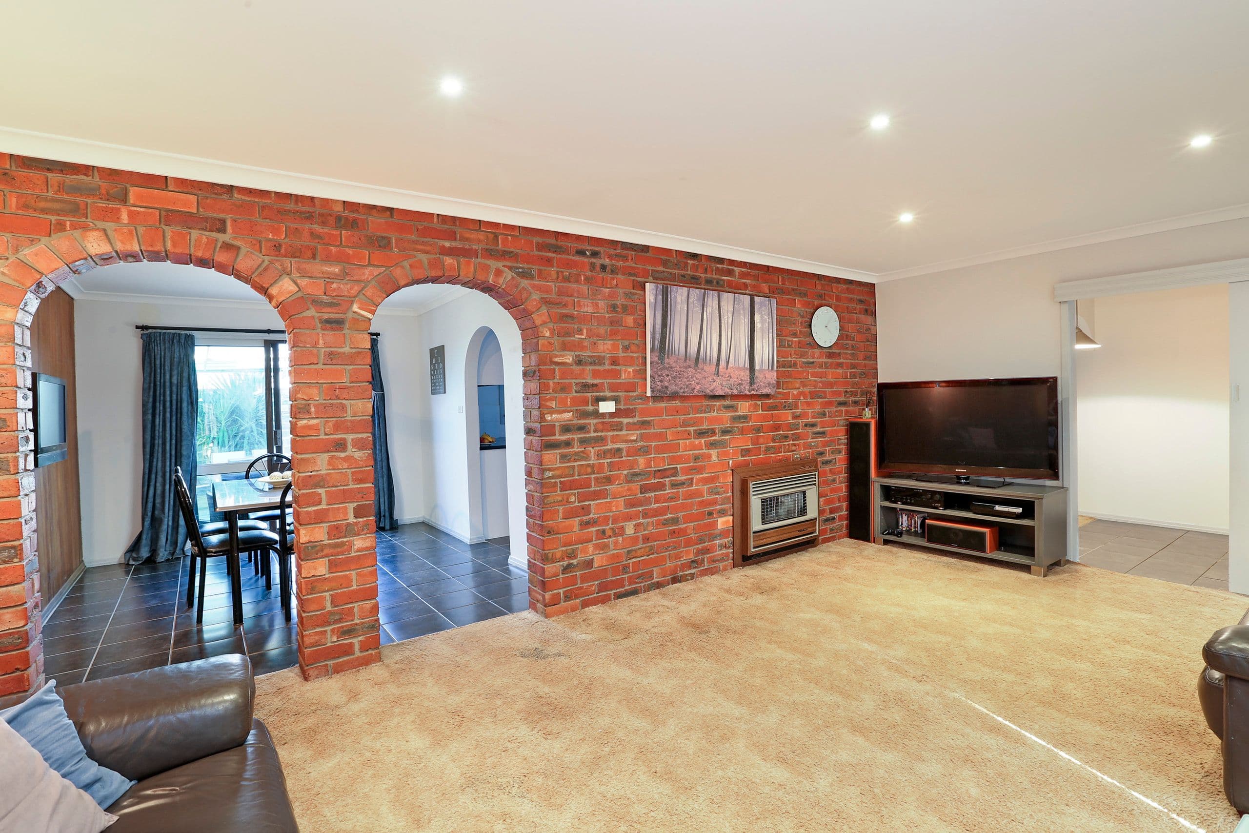 1 Torres Court, Grovedale VIC 3216, Grovedale - Thumbnail 2