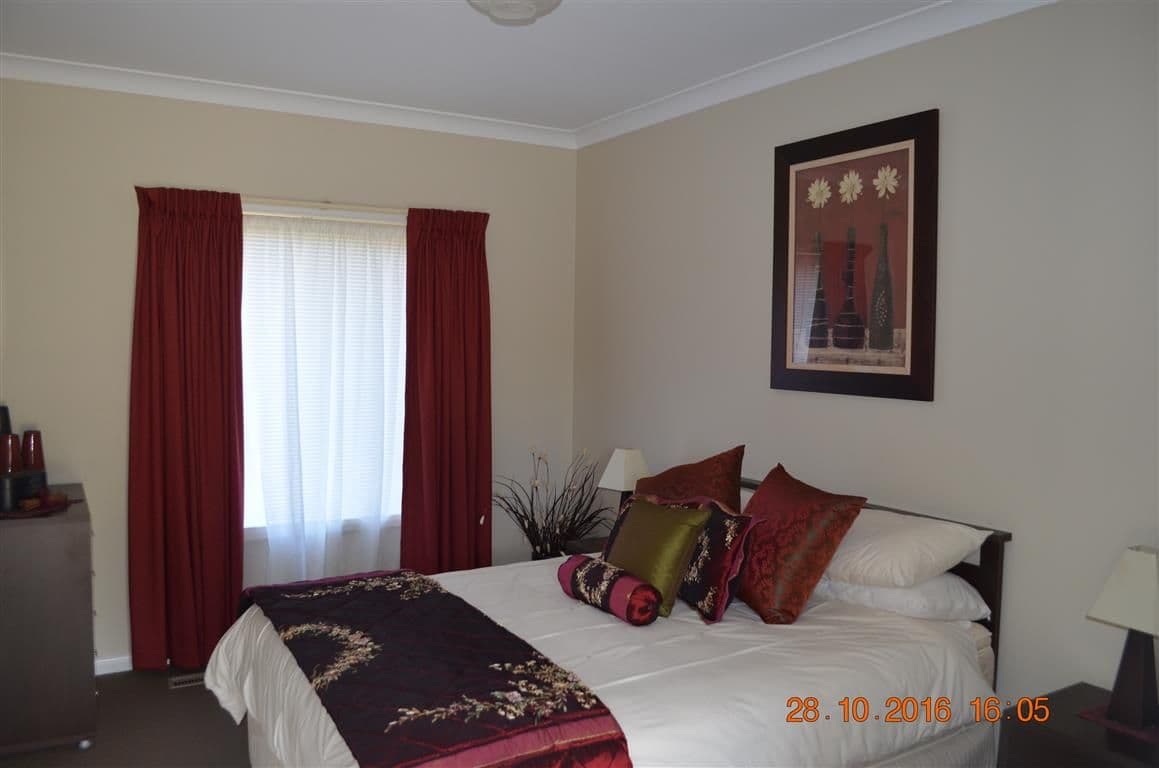 6 Coolamine Circuit, Tumut - Thumbnail 5