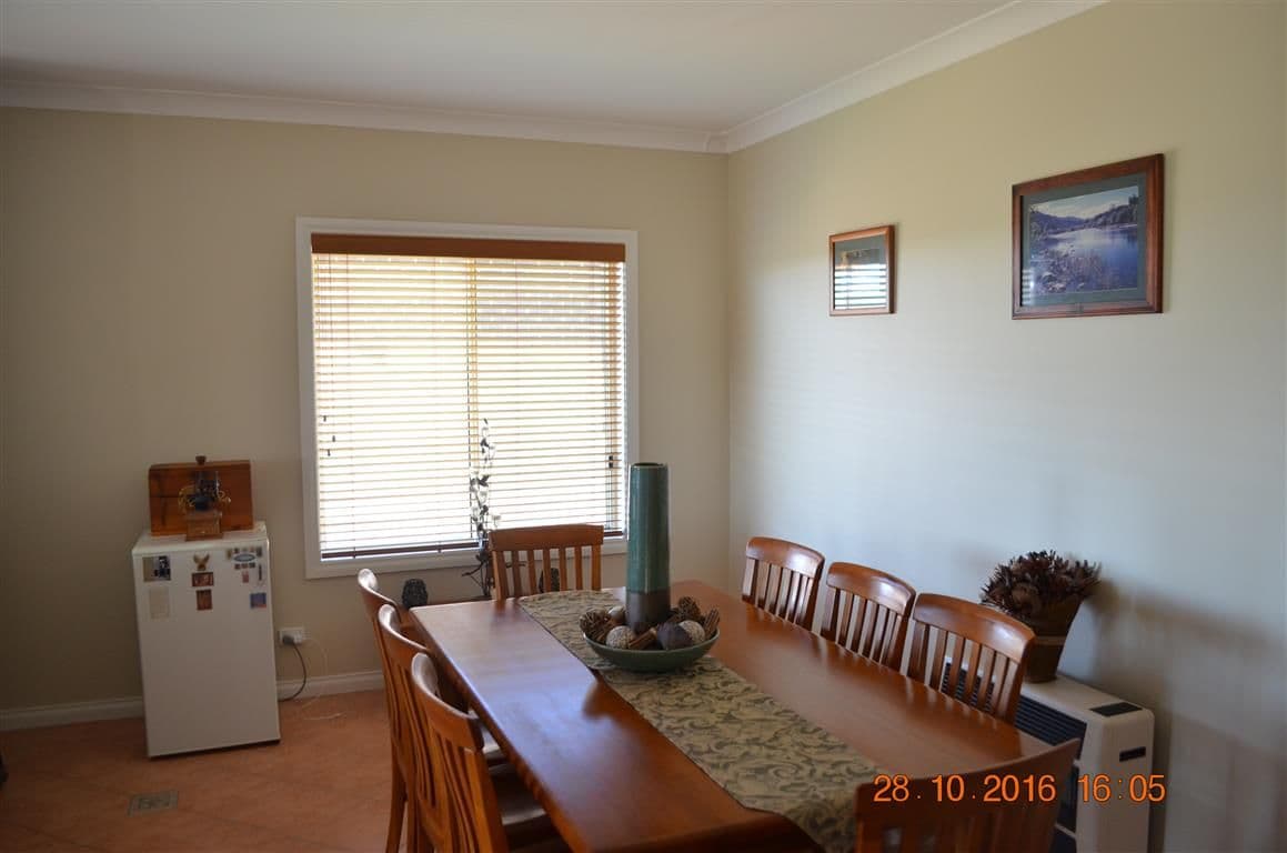 6 Coolamine Circuit, Tumut - Thumbnail 7