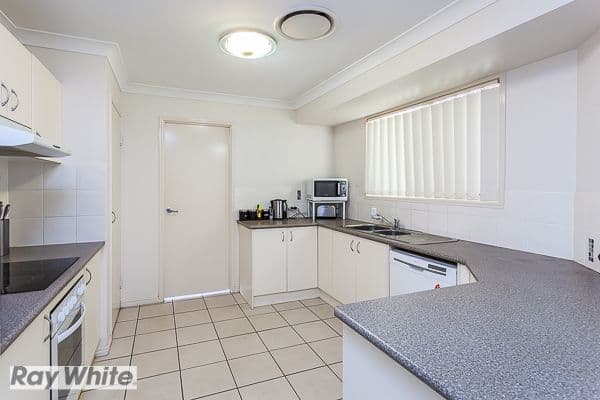 18 Denson Street, MORAYFIELD QLD 4506, Morayfield - Thumbnail 5