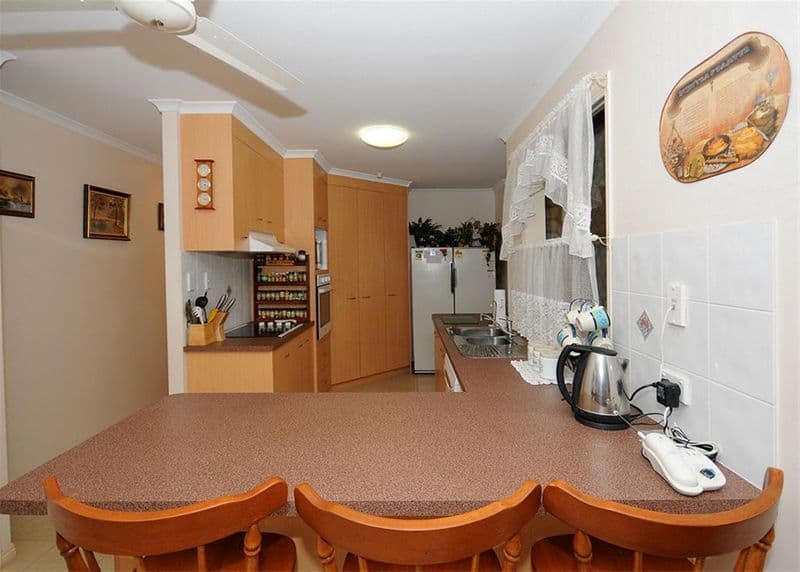 20 Kestrel Court, ELI WATERS QLD 4655, Eli Waters - Thumbnail 6