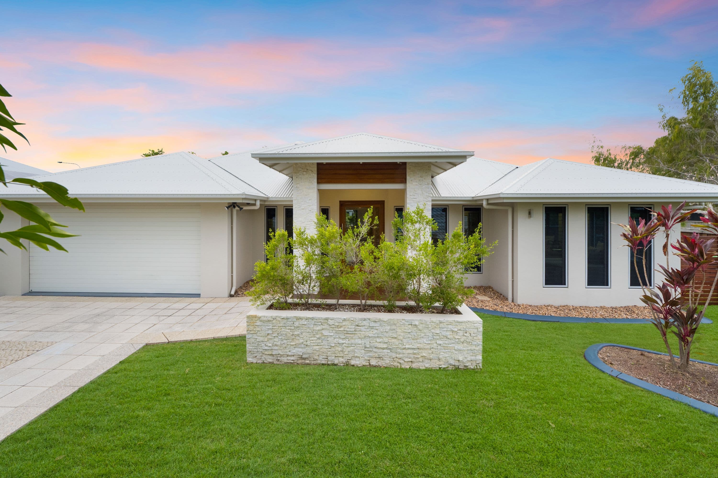 4 Waterbury Terrace, Idalia QLD 4811, Idalia - Thumbnail 2