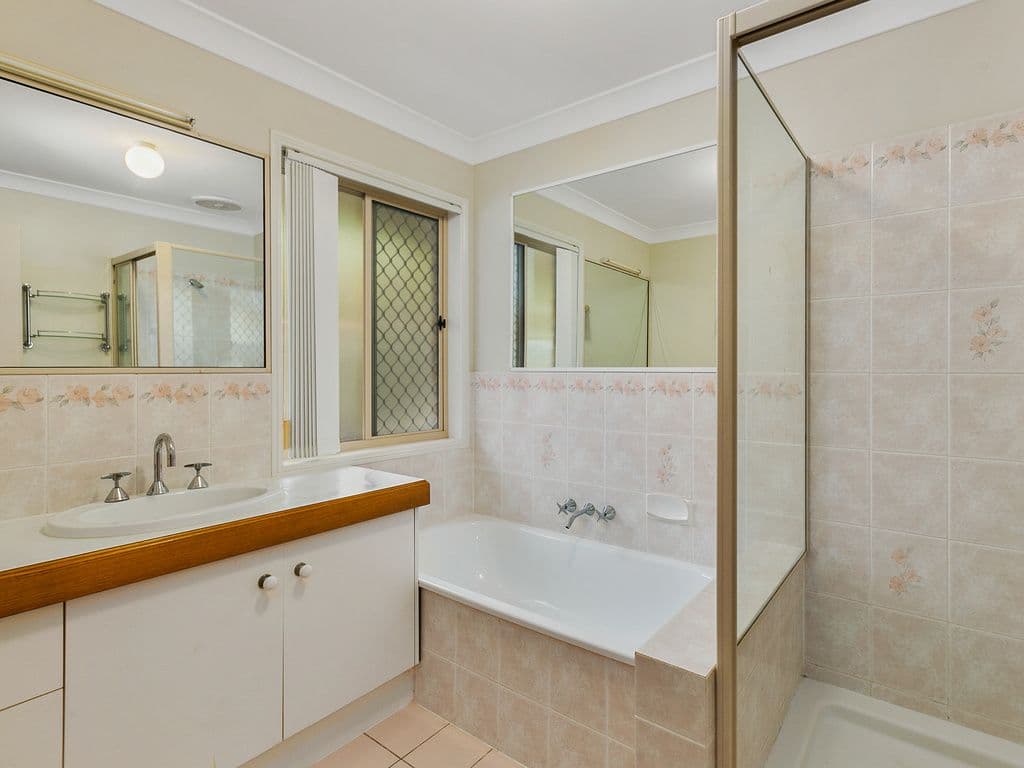6 Courtney Place, Redland Bay QLD 4165, Redland Bay - Thumbnail 7