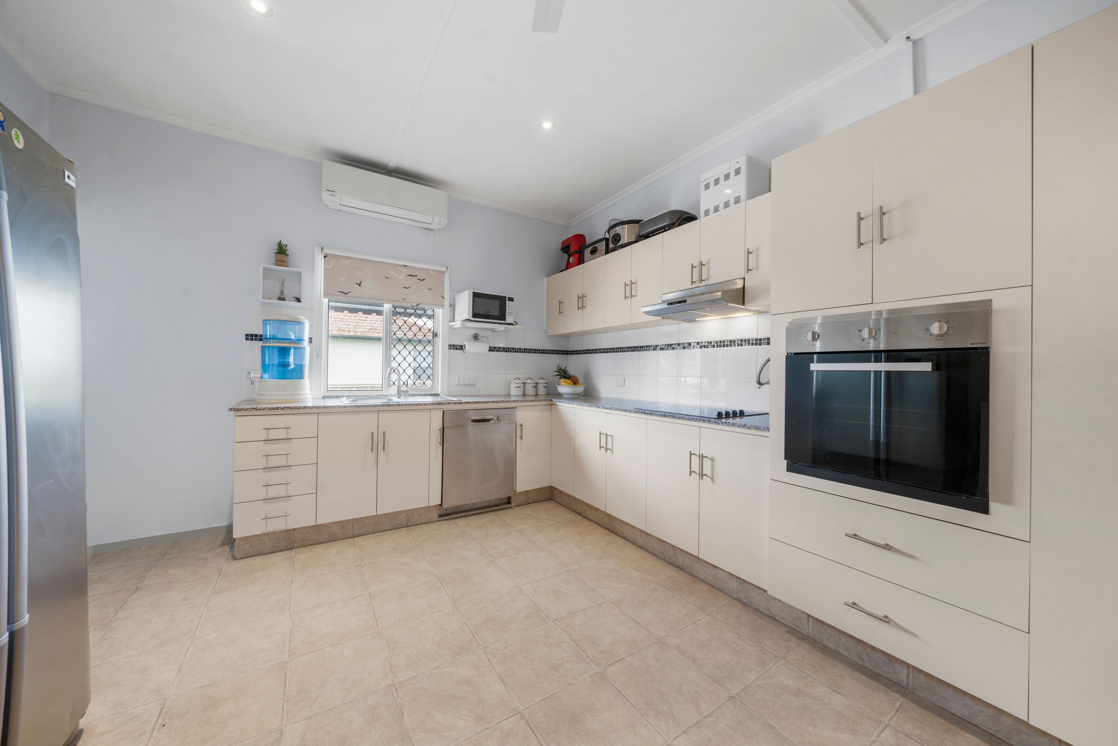 19 Weale, Pittsworth QLD 4356, Pittsworth - Thumbnail 6