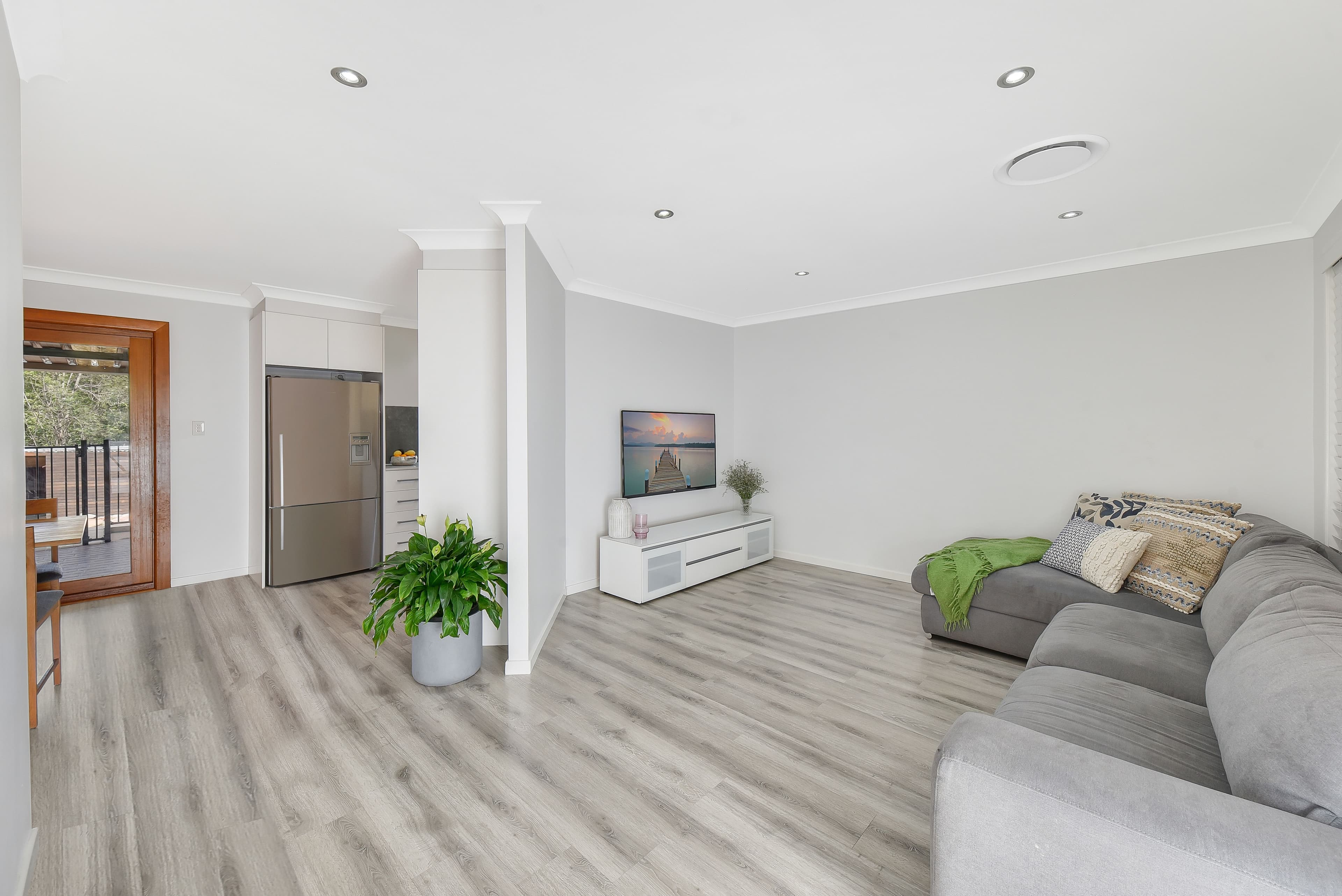 10 Glenlee Court, Narellan Vale NSW 2567, Narellan Vale - Thumbnail 2