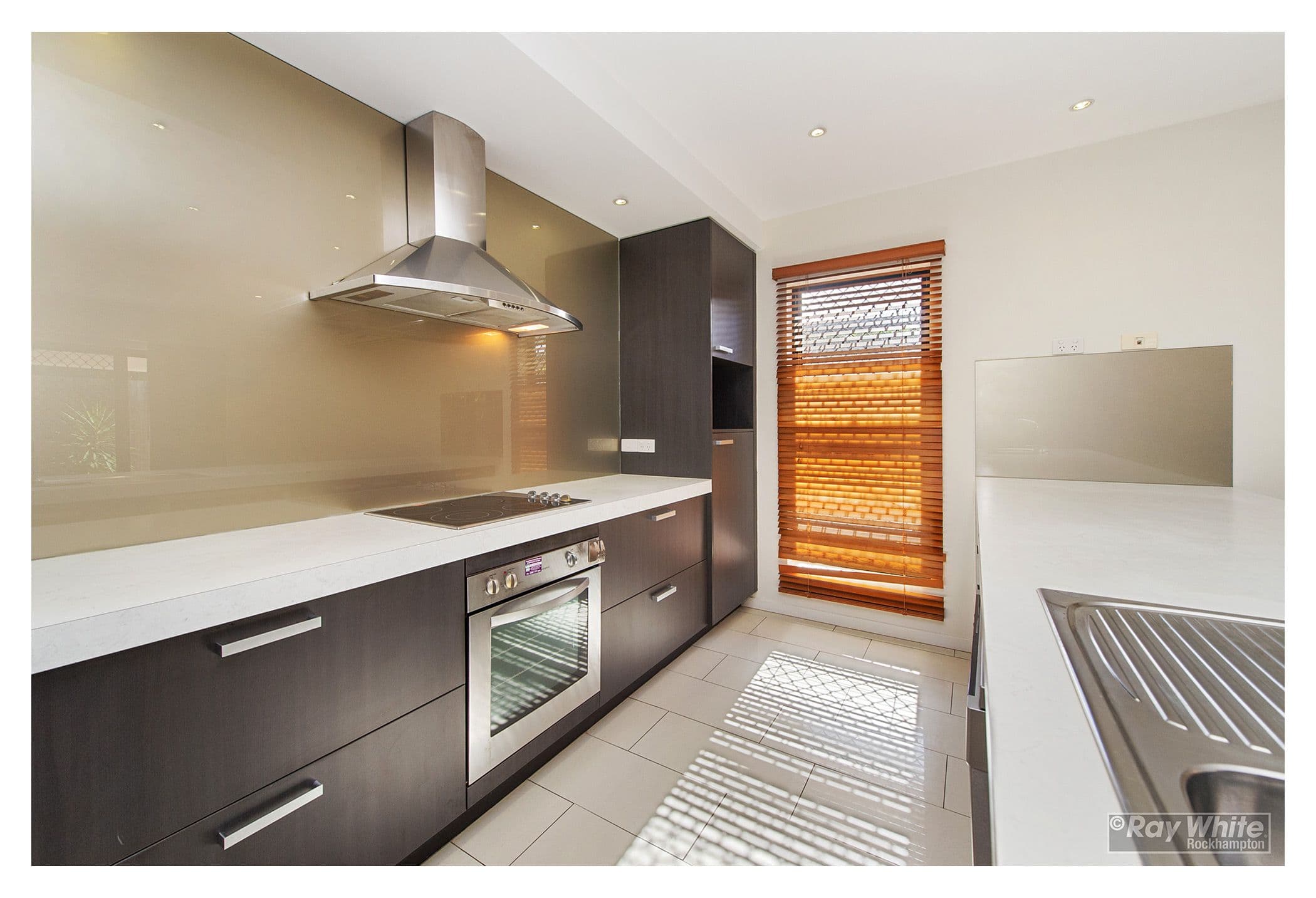 14 Athlone Court, Norman Gardens QLD 4701, Norman Gardens - Thumbnail 4
