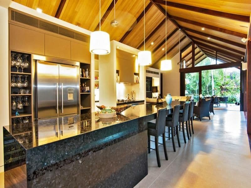 5 BEACHFRONT MIRAGE, PORT DOUGLAS QLD 4877, Port Douglas - Thumbnail 3