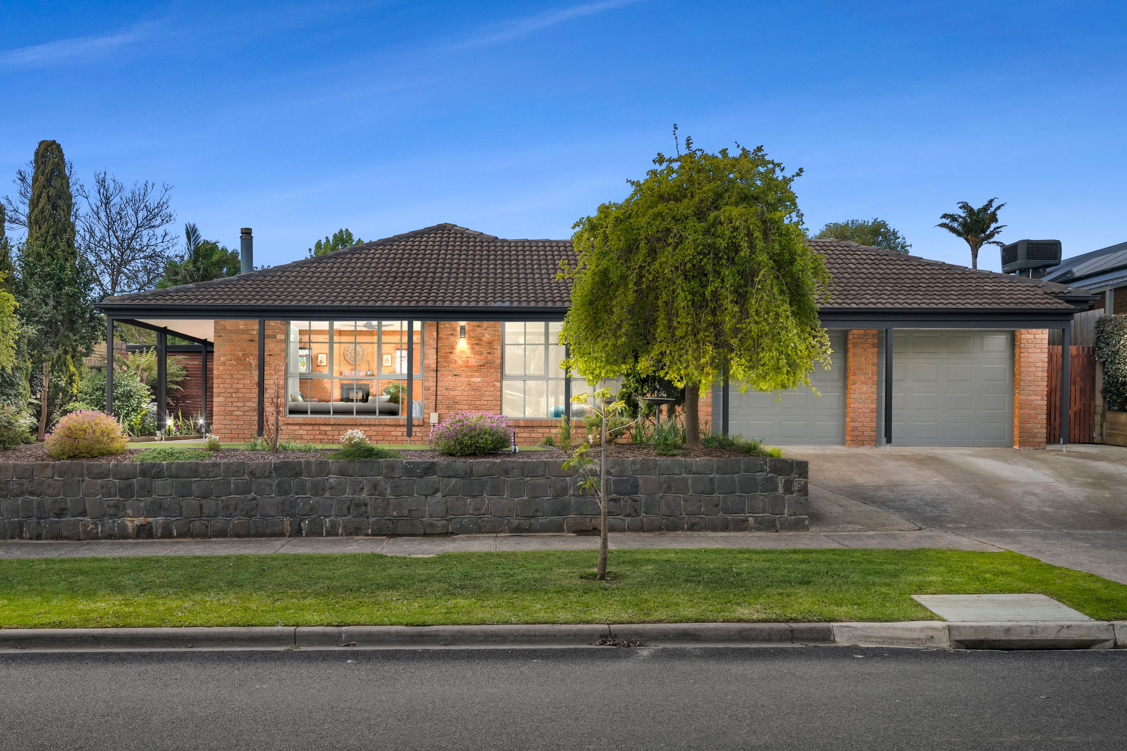 213 Heatherhill Road, Frankston VIC 3199, Frankston - Image 1