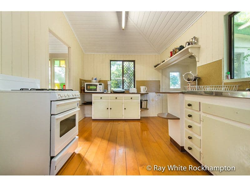 221C Upper Dawson Road, Allenstown QLD 4700, Allenstown - Thumbnail 2