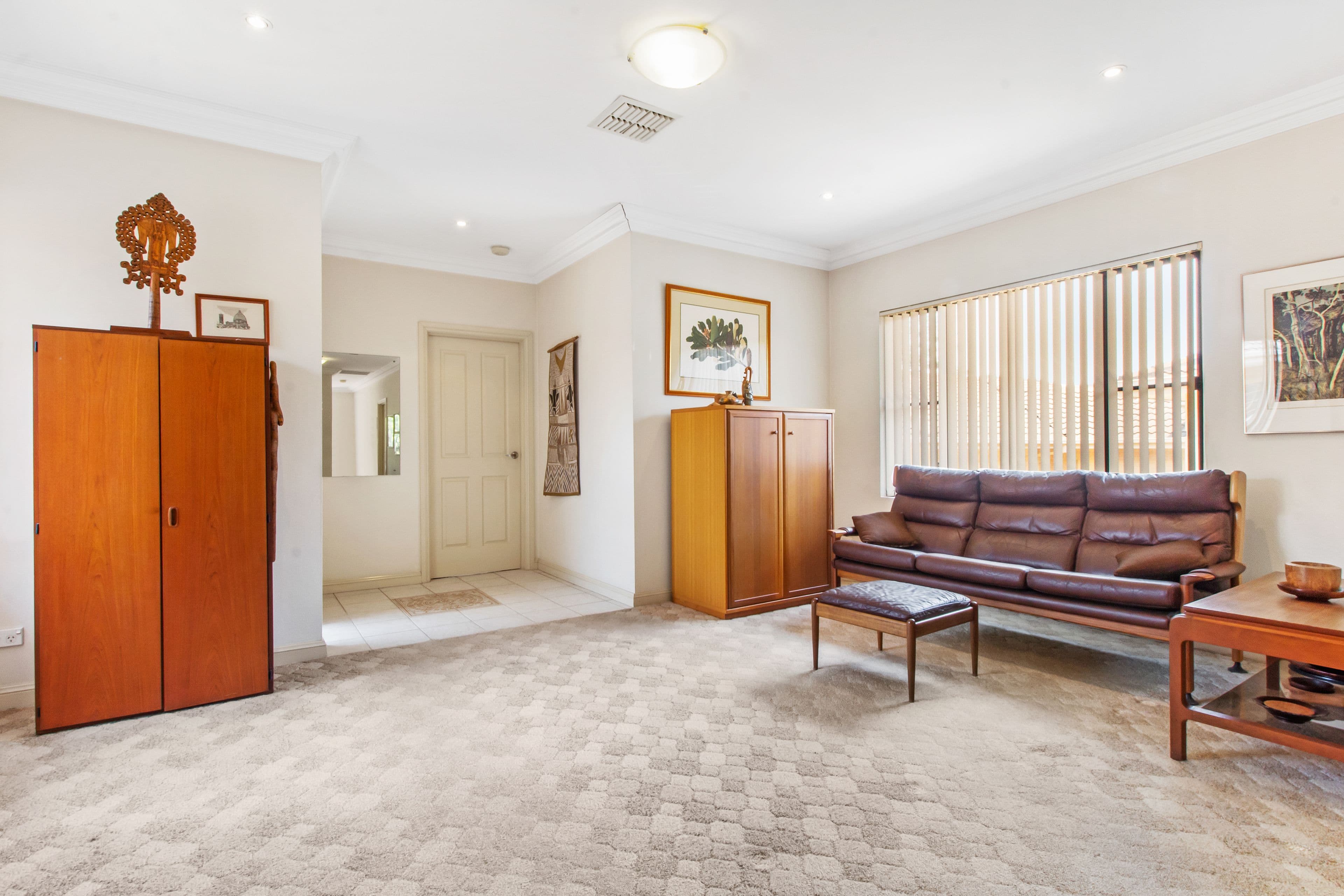 9 Mitchell Street, Putney - Thumbnail 8