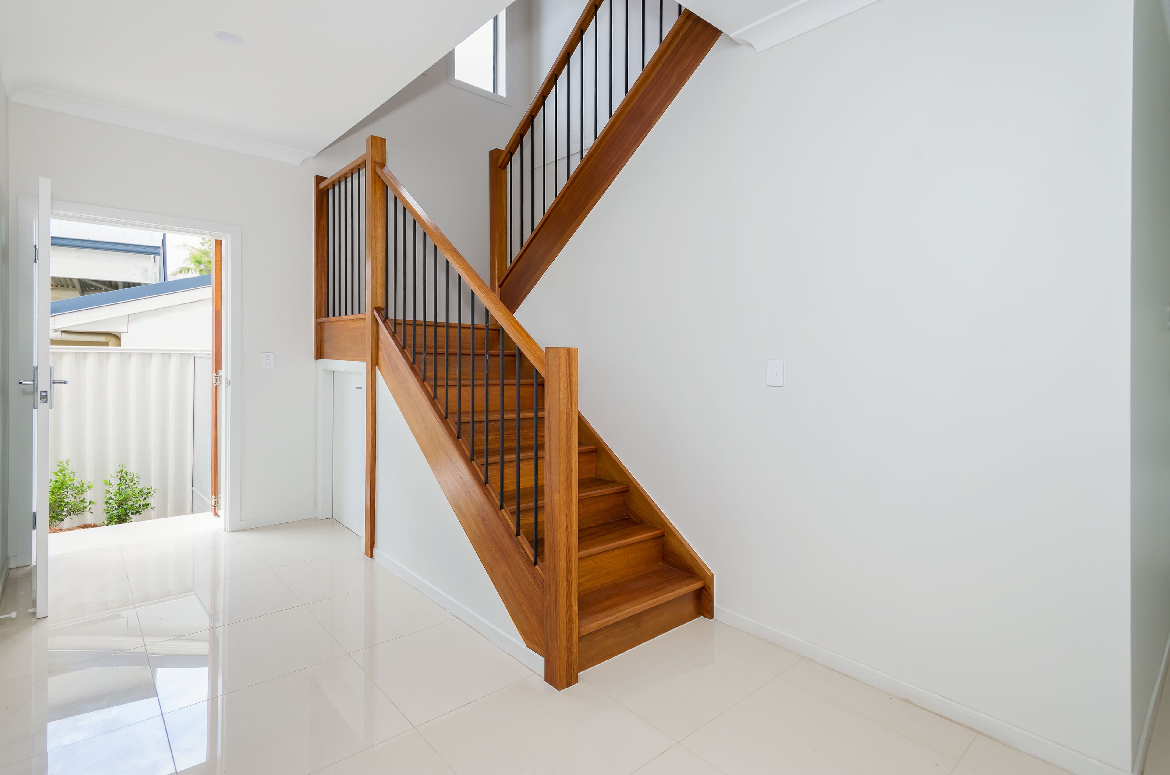 2 Vaggelas Crescent, Biggera Waters QLD 4216, Biggera Waters - Thumbnail 8