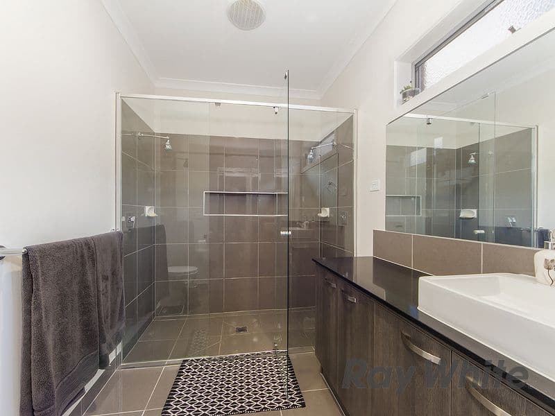 27 Albanvale Drive, Albanvale VIC 3021, Albanvale - Thumbnail 7