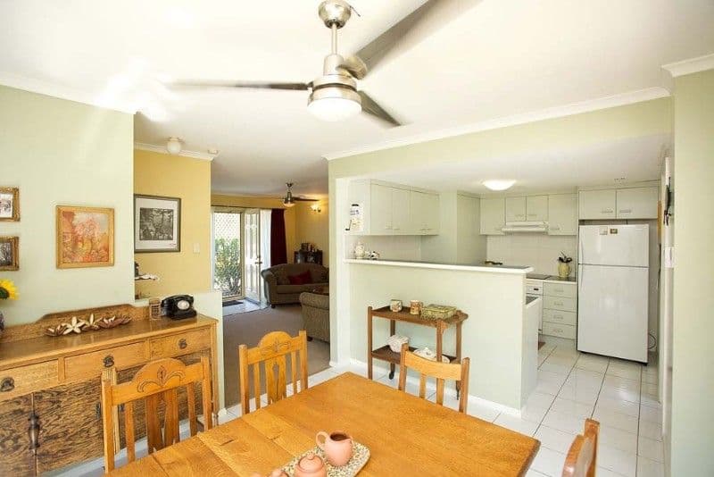 38 Essen Place, Oxenford, QLD, 4210, Oxenford - Thumbnail 5