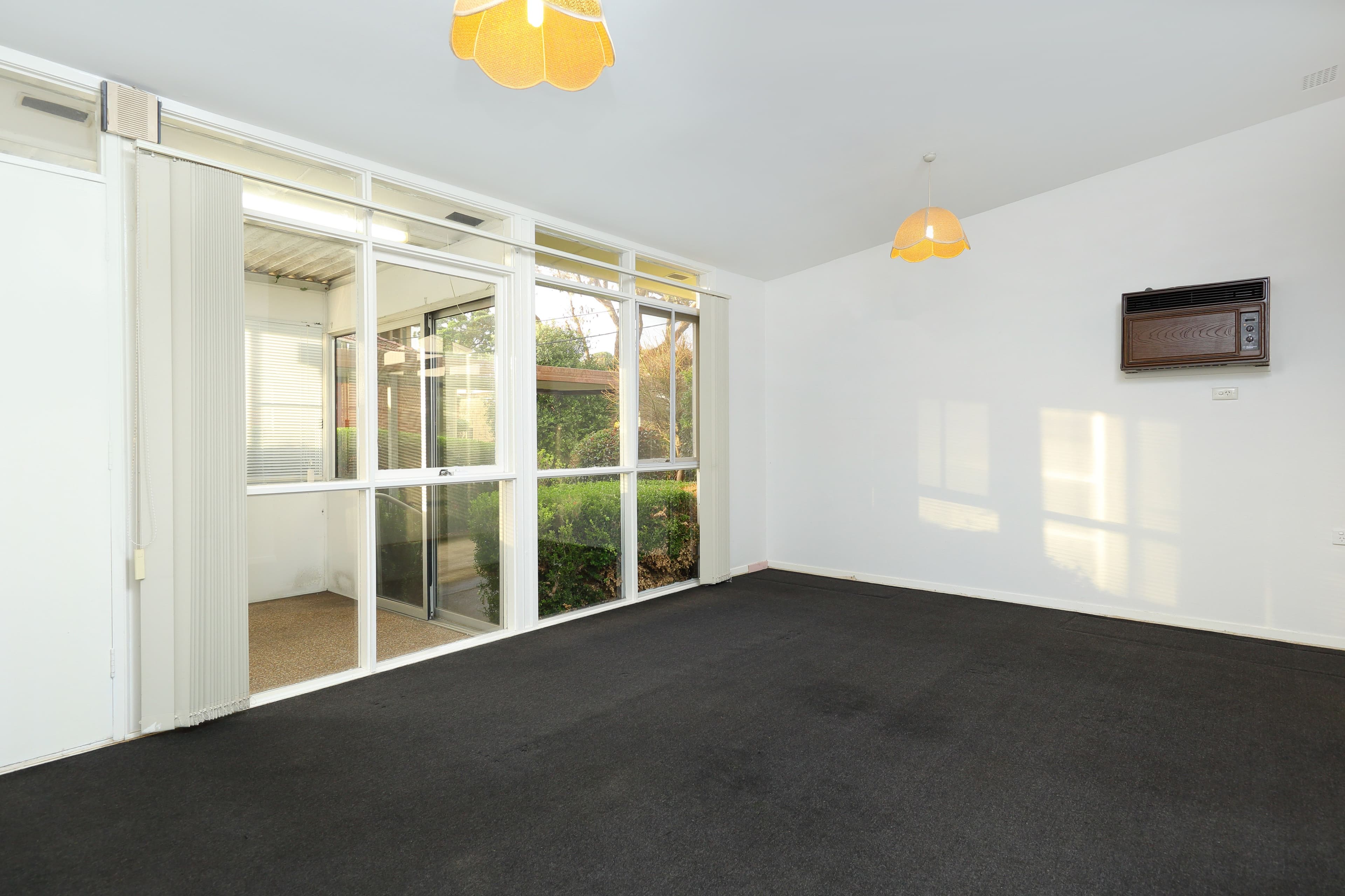 7 Sunlea Avenue, Mortdale NSW 2223, Mortdale - Thumbnail 4