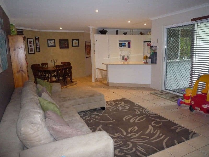 26 Zoeller Drive, PARKWOOD QLD 4214, Parkwood - Thumbnail 6