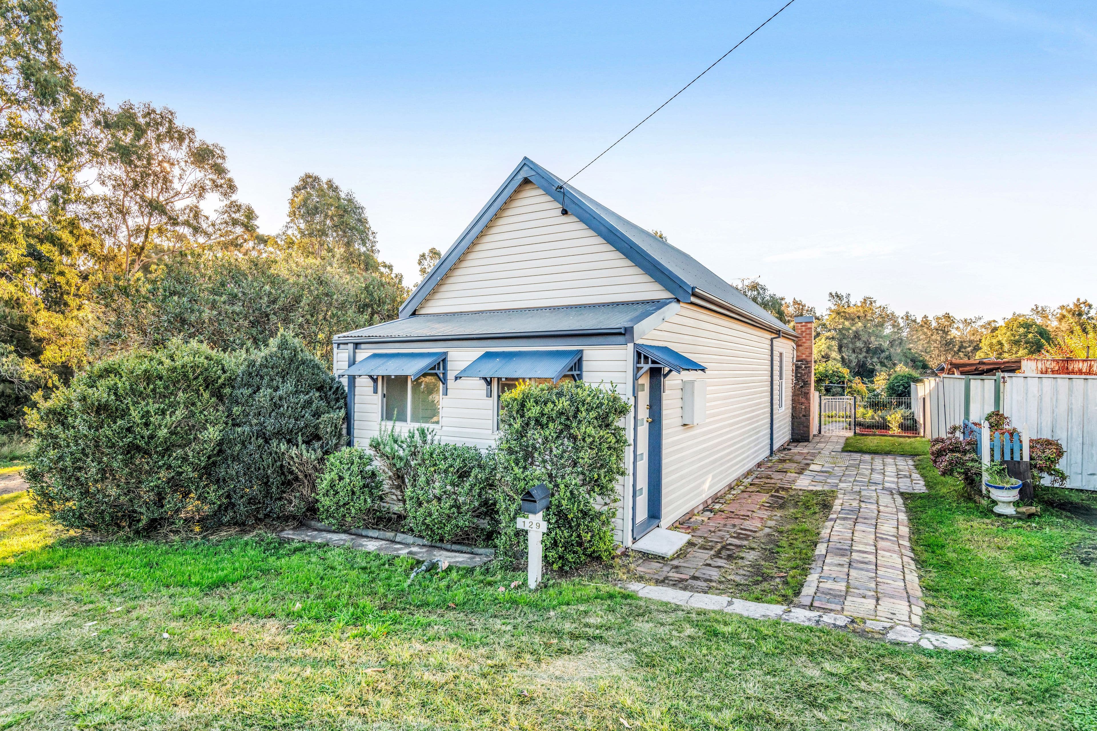 129 Cessnock Road, Weston NSW 2326, Weston - Image 1